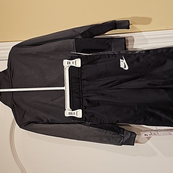 NWT Nike set - Picture 7 of 8